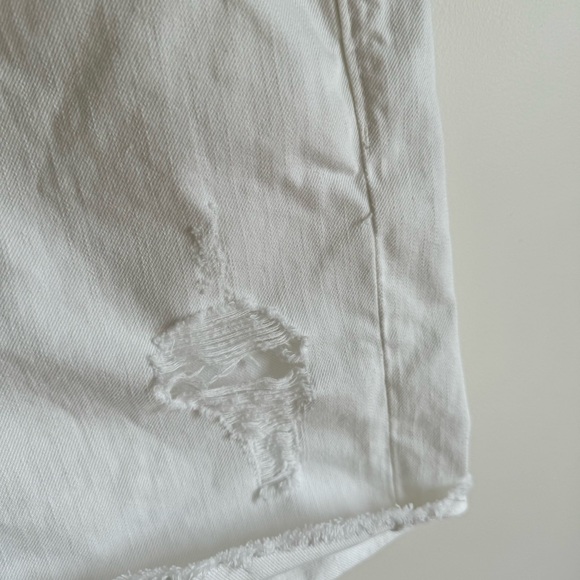 Madewell White Denim Boyshorts Patch And Repair Edition Distressed High Rise 32 - Picture 10 of 13